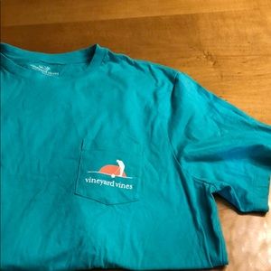 Vineyard Vines T-shirt